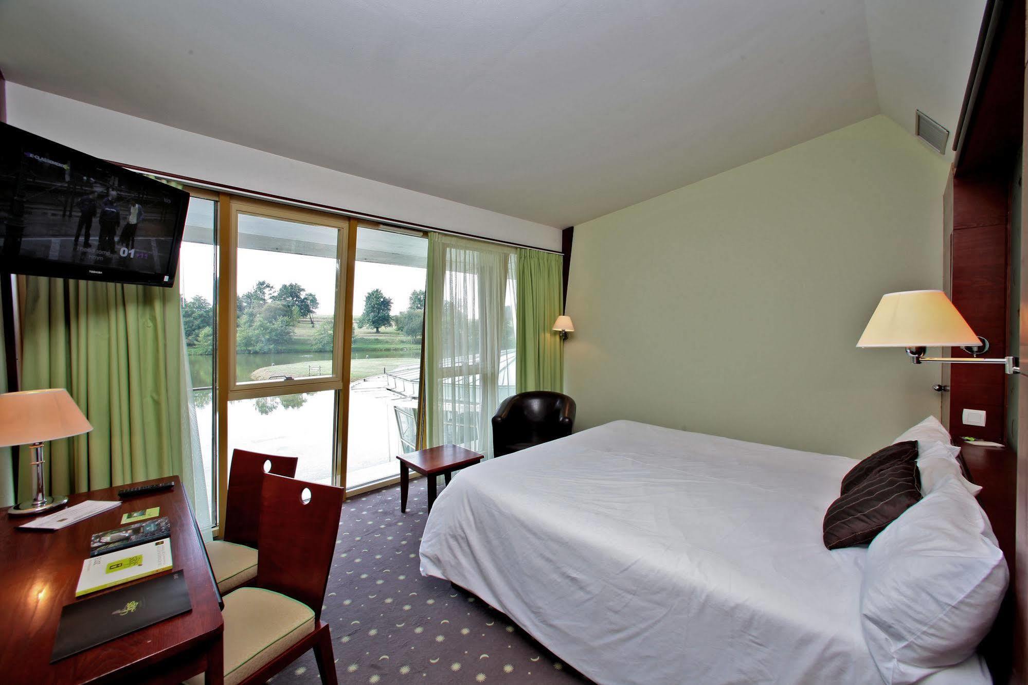 Logis Des Lacs D'Halco Hagetmau Esterno foto